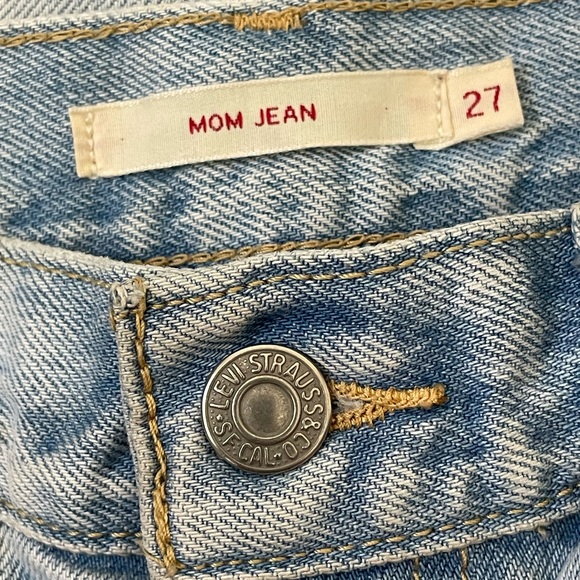 LEVI'S TAPERED HIGH WAISTED MOM JEANS - Picture 6 of 10